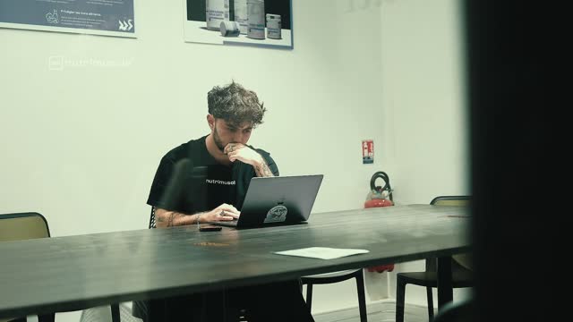 Luca Farvelli Nutrimuscle